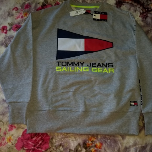 Tommy Hilfiger sweatshirt - Picture 3 of 5